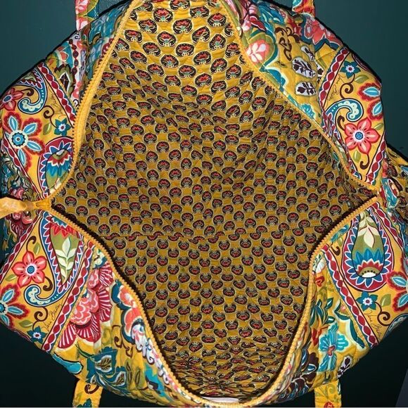 Vera Bradley Large Travel Bag - Picture 6 of 7
